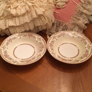 Aynsley Devonshire Fine English Floral Bowls 2 Set